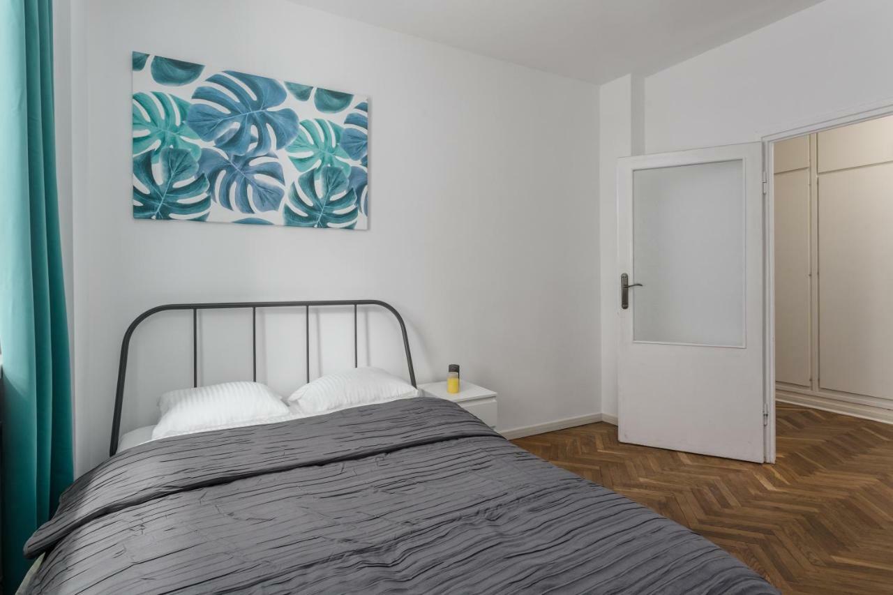 Chill Apartments Brzozowa Old Town Varşovia Exterior foto
